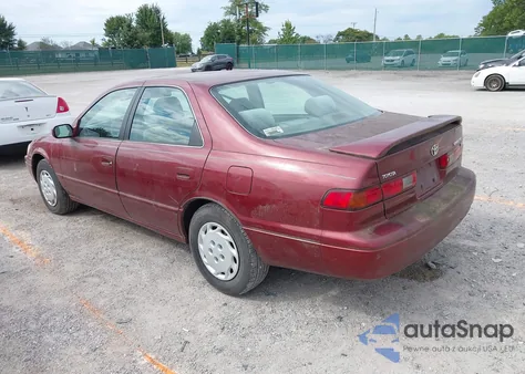 1999 Toyota Camry Le from USA, damaged, VIN 4T1BG22K2XU403782